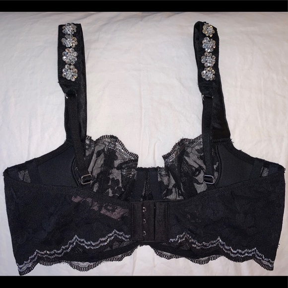 VS Dream Angels black 34B bralette- new with tags - Picture 2 of 2